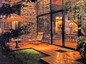 Отель Luxury house jacuzzi & garden - rental in Mendoza  Мендоса